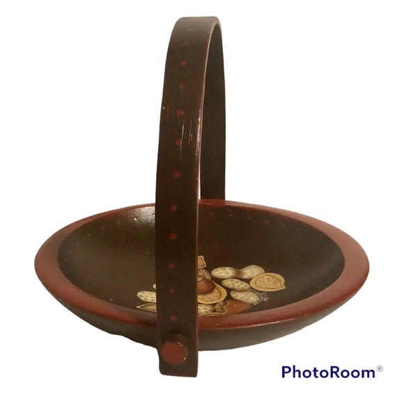 Wooden Nut Basket Bowl Hand Made Hand Painted 2003 Brown Red 7" x 9" - Picture 4 of 6